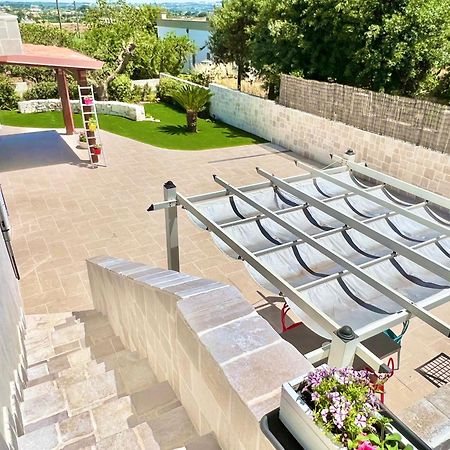 Trulli Fenice Martina Franca Rum bild