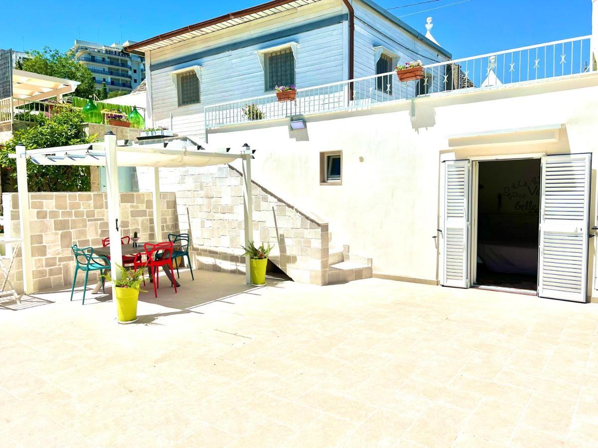 Trulli Fenice Martina Franca Rum bild